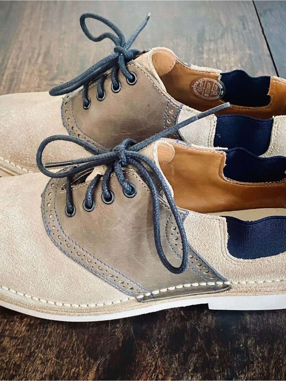 Camper Men's Two-Tone Suede Lace-Up Shoes in Beige and Dark brown